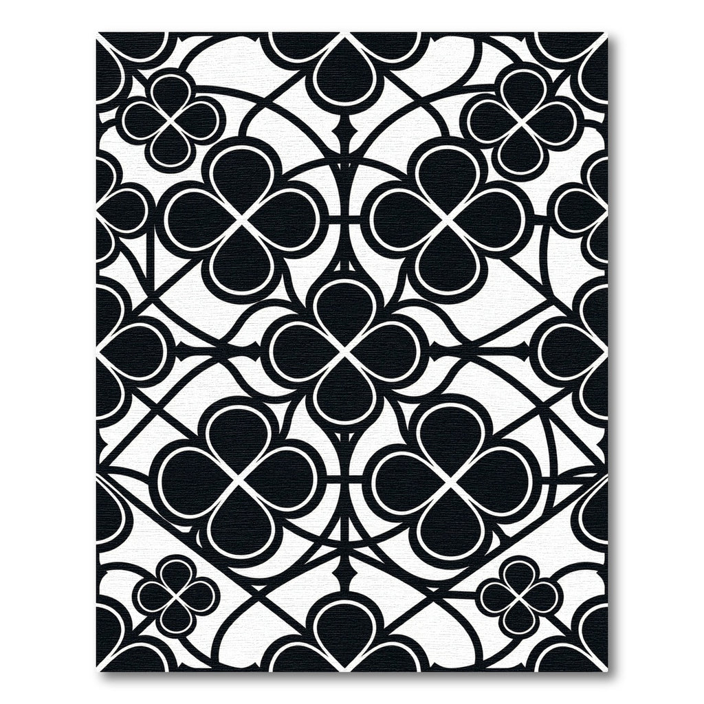 Monochrome Gothic Quatrefoil Geometric Tile Rug